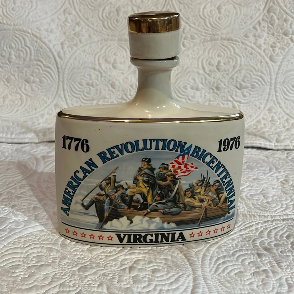 Decanter Bottle Virginia‎ Early Times American Revolution Bicentennial 1776-1976